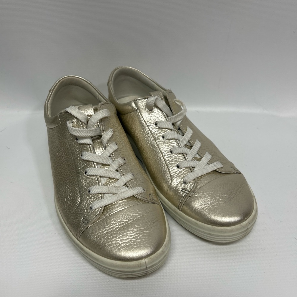 Ecco Women's Silver Sneakers
